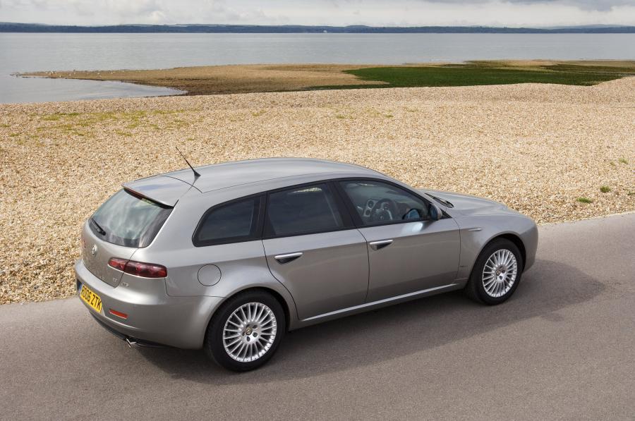  Alfa Romeo 159 Sportwagon (939B) 2006 года  (UK) (фото 9 из 31)